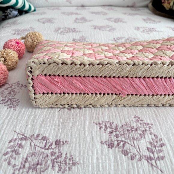 BTB Los Angeles Bria Straw Clutch in Natural/Rose - Picture 5 of 8